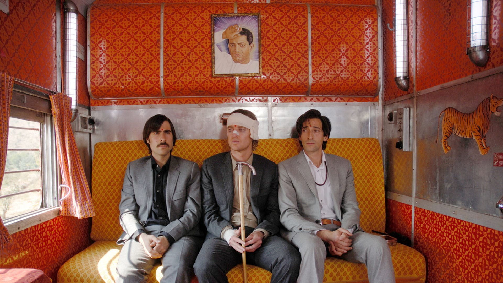 پس زمینه The Darjeeling Limited