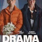 پس زمینه The Drama