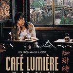 پس زمینه Café Lumière